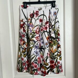 ABS Allen Schwartz floral skirt. Size PS
